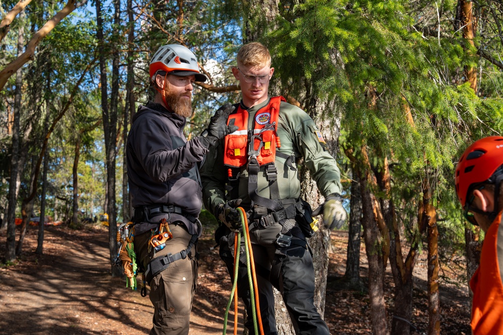 U.S. Coast Guard Participates in Multinational SAR Exercise 2025