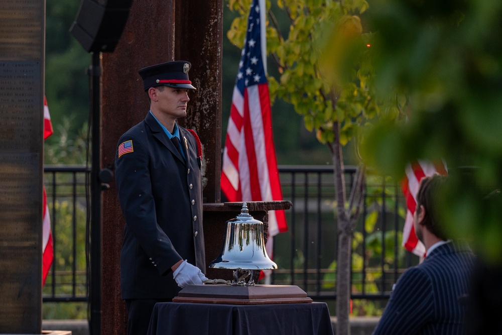 Springfield pays tribute to 9/11 victims and heroes
