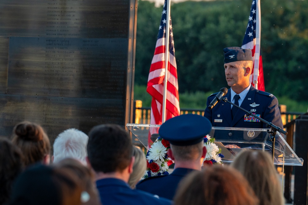 Springfield pays tribute to 9/11 victims and heroes