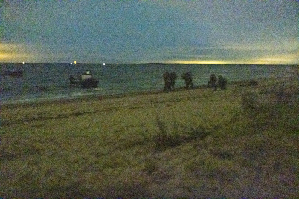 U.S. Marines, NATO Partner Forces conduct large scale amphibious night landing, reconnaissance training exercise in Estonia