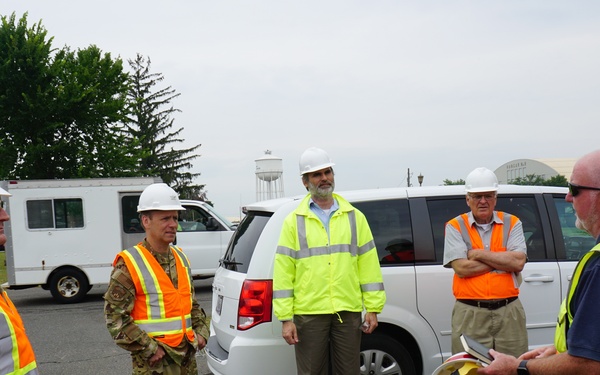 Super Hangar for Super Galaxies under construction