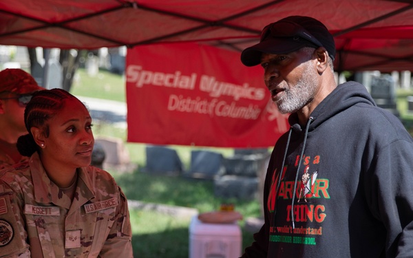 U.S. Service Members with the District of Columbia National Guard Help Volunteers at Special Olympics