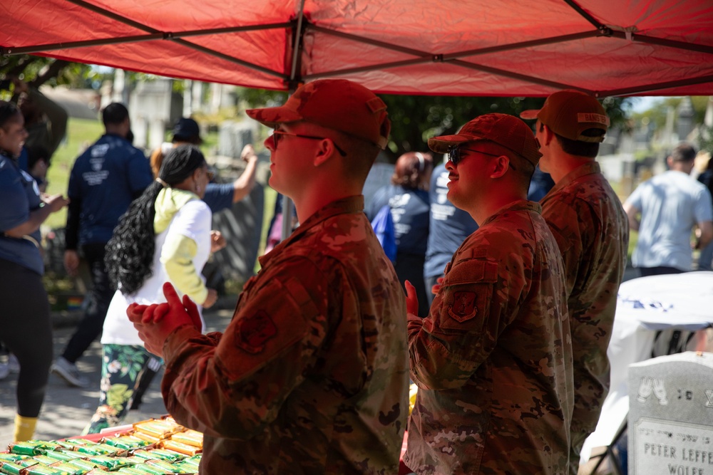 U.S. Service Members with the District of Columbia National Guard Help Volunteers at Special Olympics