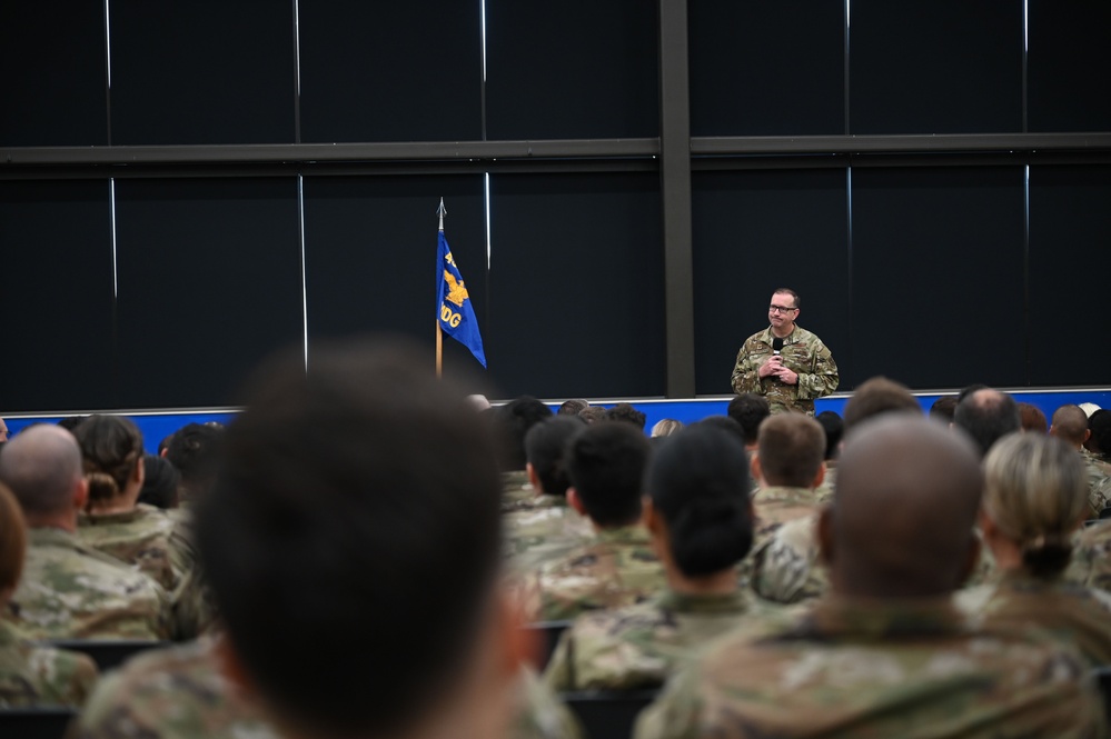 Commander's Call: 433rd AW Focuses on Personal Responsibility, Combat Readiness