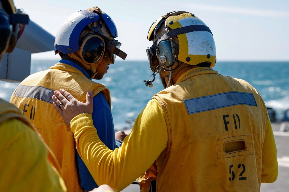 Flight Operations onboard USS Gonzalez (DDG 66)