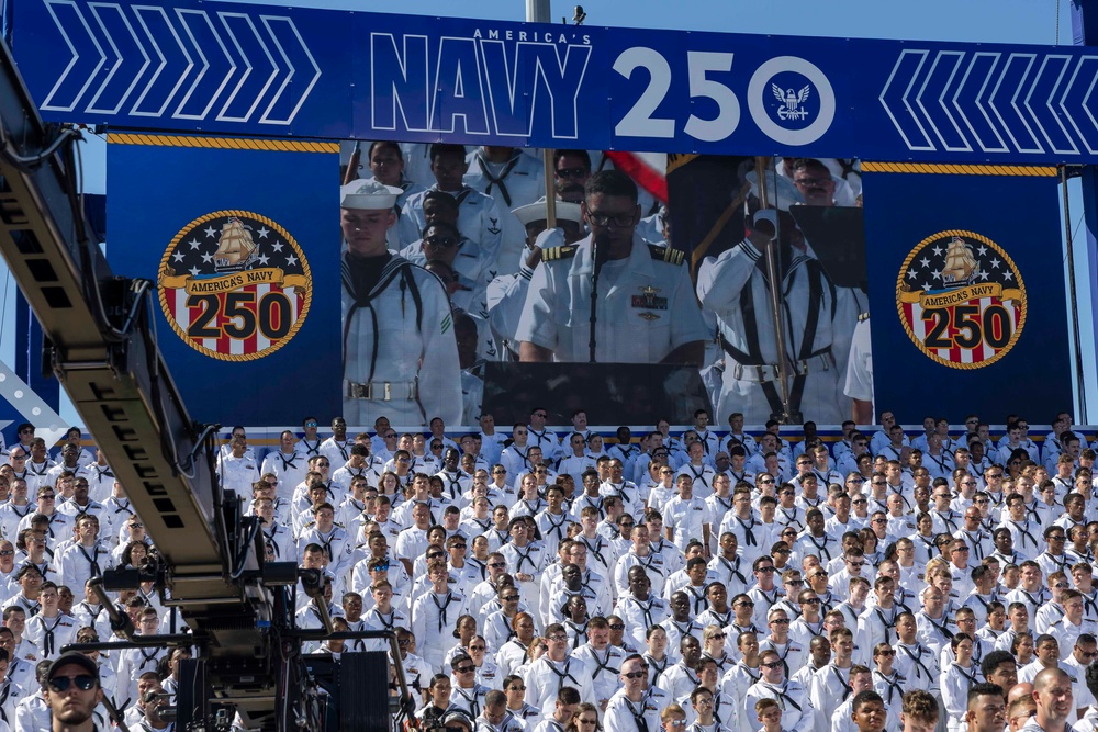 Trump Visits Naval Station Norfolk
