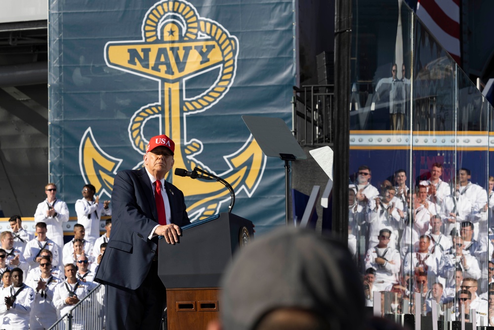 Trump Visits Naval Station Norfolk