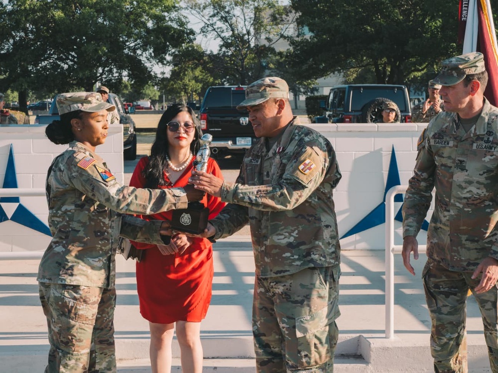 A Legacy of Service: Command Sergeant Major (CSM) Osmil C. Sazon Concludes His Transformational Tenure at the 9th Hospital Center