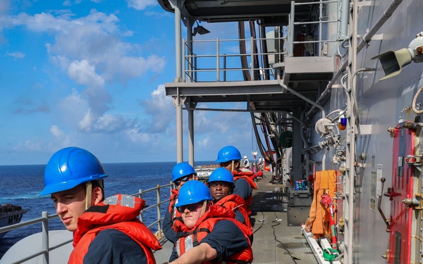 USS Iwo Jima Conducts Resupply