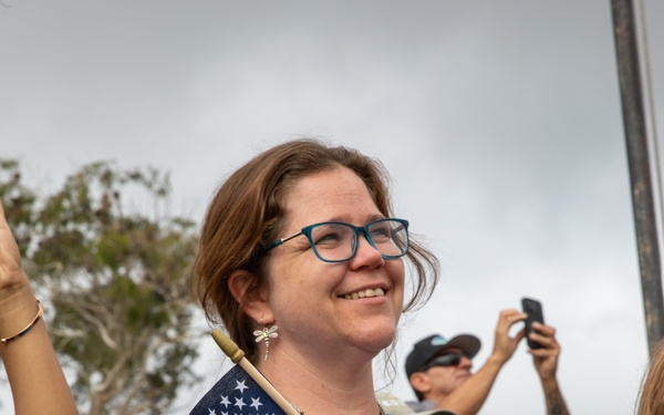 USS Santa Fe (SSN 763) Returns Home from Deployment