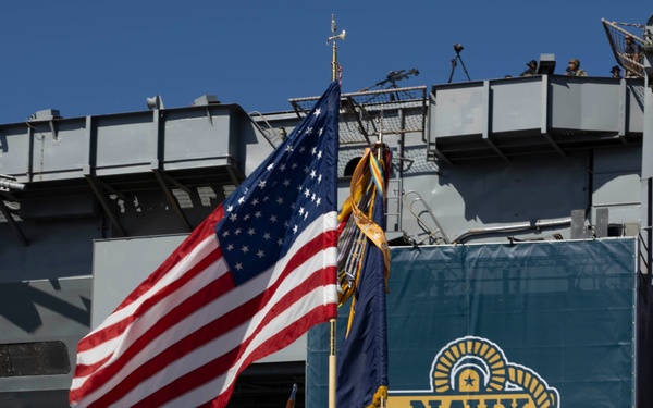 Trump Visits Naval Station Norfolk