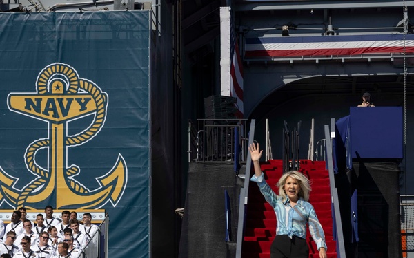 Trump Visits Naval Station Norfolk