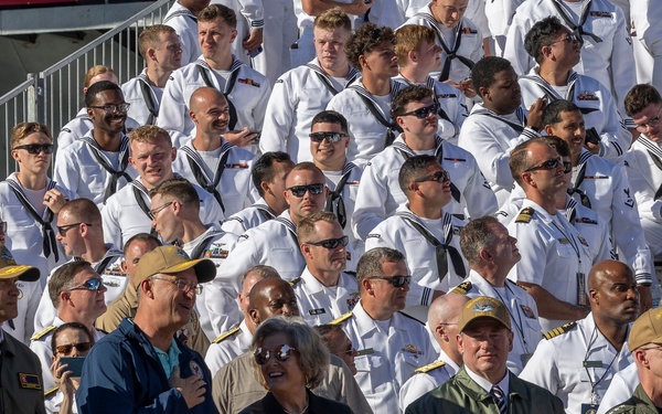 Trump Visits Naval Station Norfolk