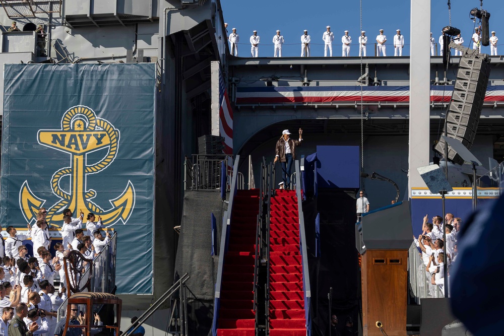Trump Visits Naval Station Norfolk