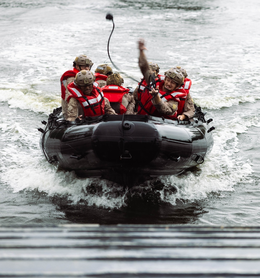 EOTG &amp; 8th ESB Coxswain Course