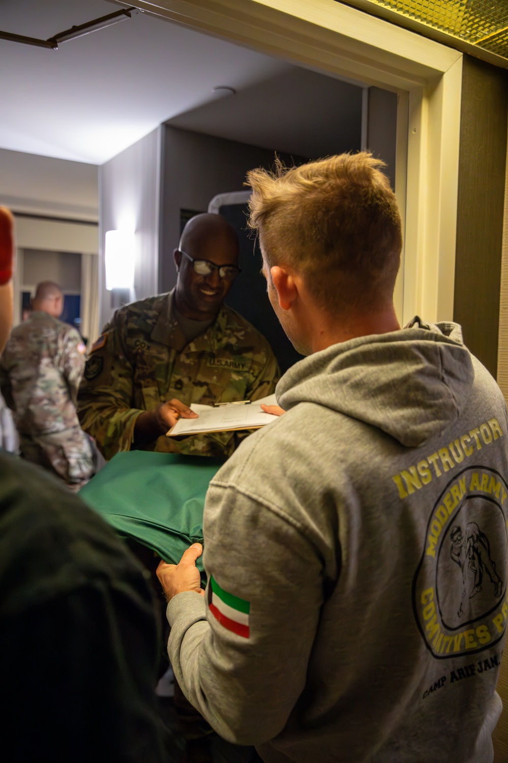 Mississippi National Guard Troops receive laundry bags after arrival to Washington, D.C.