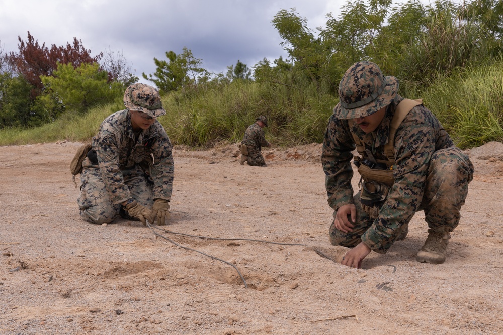 U.S. Marines with 9th Engineer Support Battalion conduct explosive ordinance disposal training for Resolute Dragon 25  