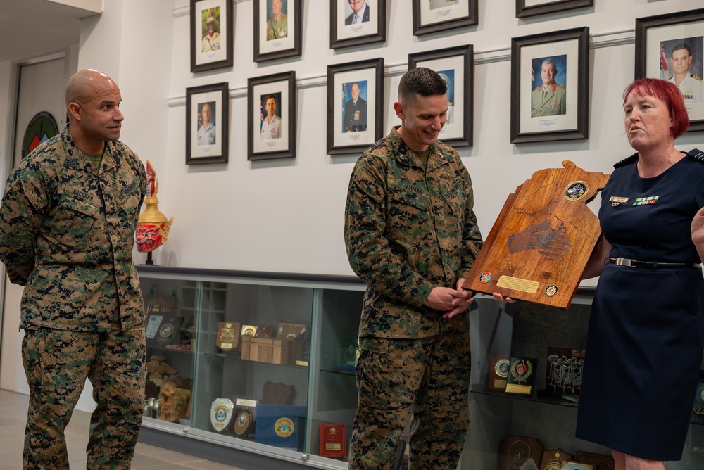 MRF-D 25.3: U.S. Marines, ADF host farewell ceremony