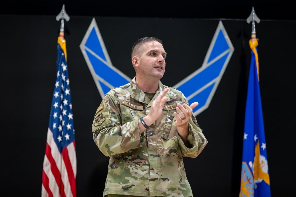445 AW Commander's Call