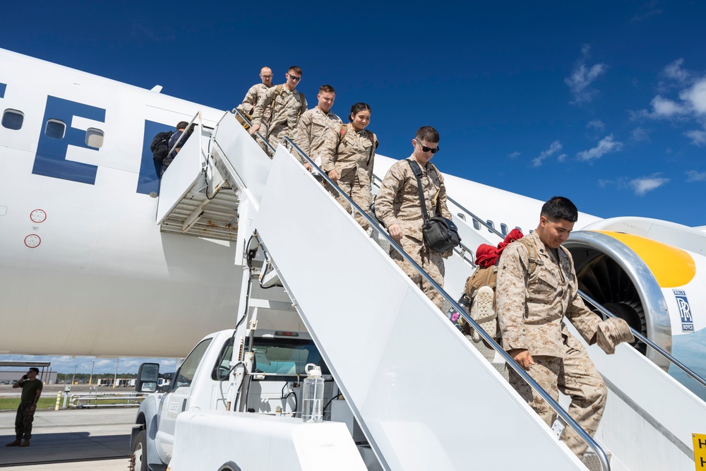 U.S. Marines with VMFA-542 return home