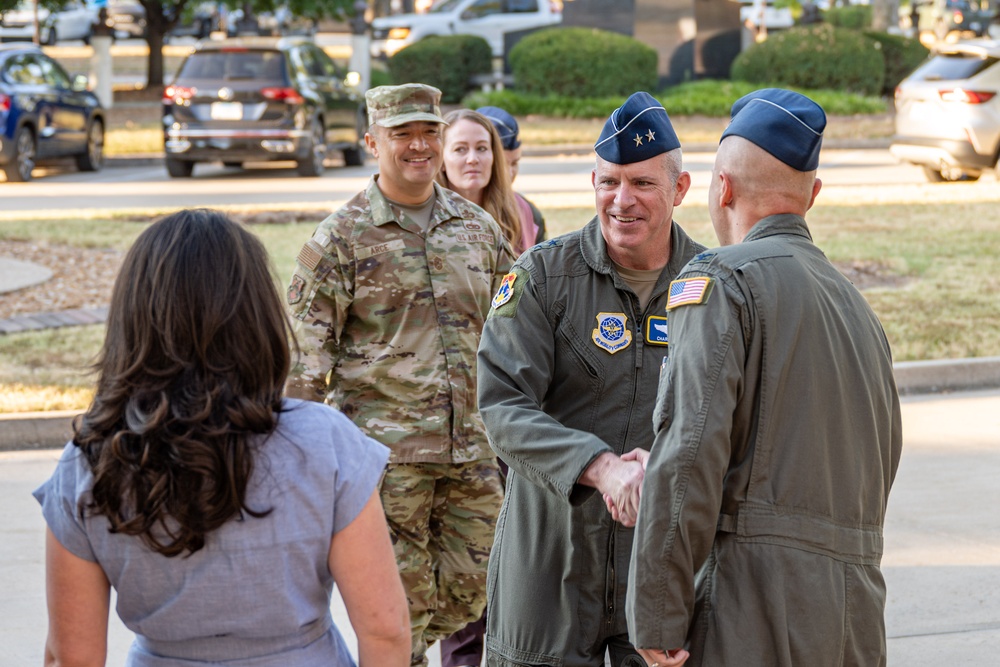 18th AF leaders visit Scott’s host wing, emphasize future-focused readiness