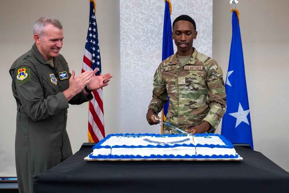 18th AF leaders visit Scott’s host wing, emphasize future-focused readiness