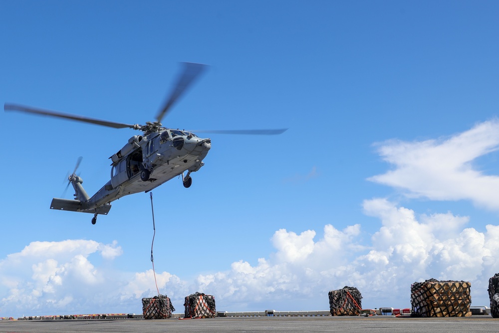 USS Iwo Jima Conducts Vertical Replenshment USS Iwo Jima Conducts Vertical Replenshment