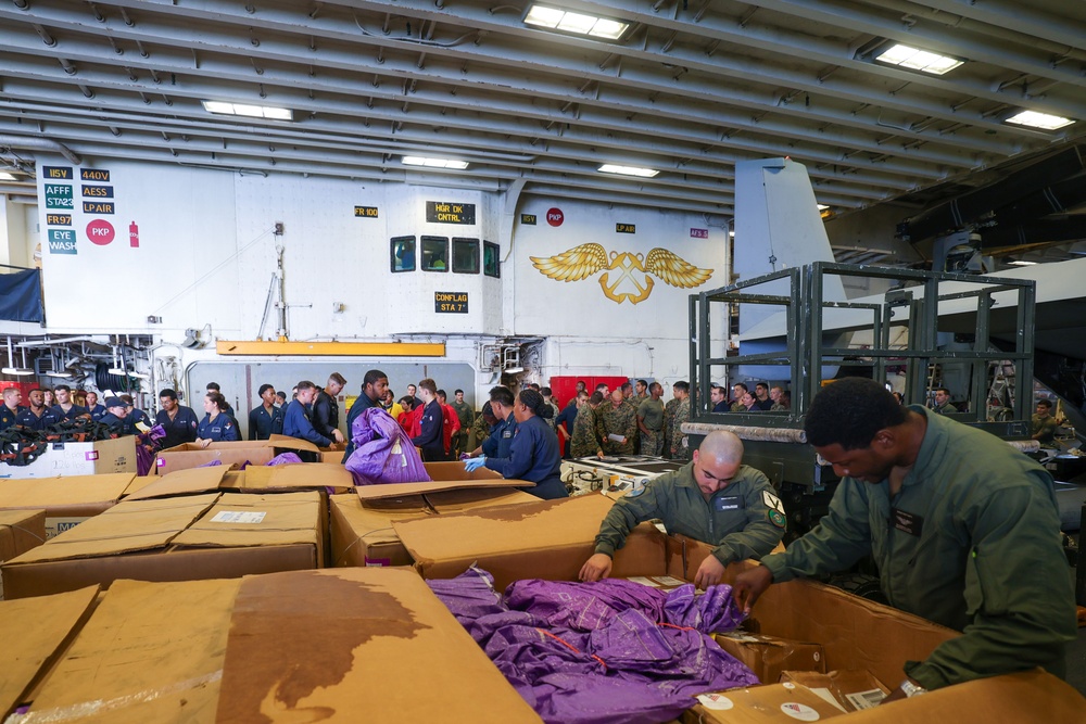 USS Iwo Jima Mail Call USS Iwo Jima Mail Call