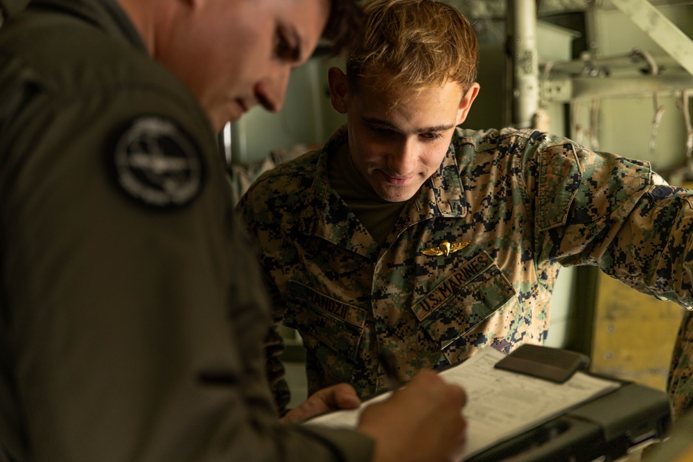 Riptide Reach 2-25: 1st DSB Conducts Parachute Operations