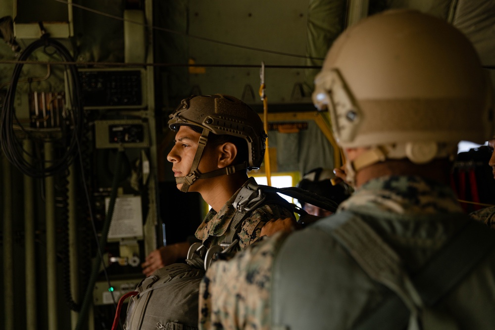 Riptide Reach 2-25: 1st DSB Conducts Parachute Operations