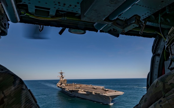 Naval Special Warfare Participates in Titans of the Sea Presidential Review