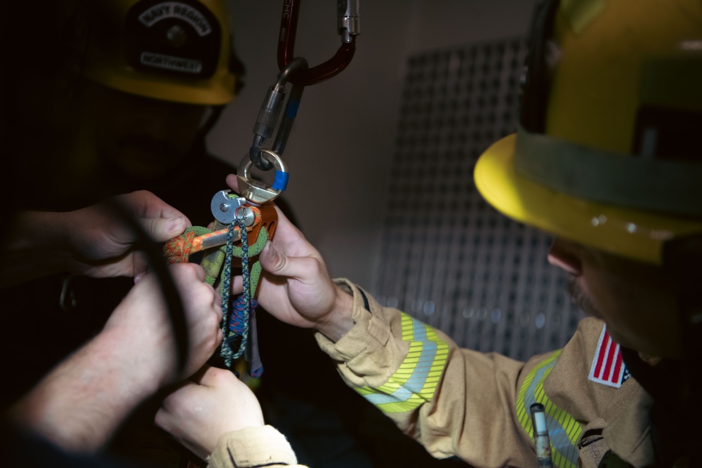 USS Ronald Reagan Calls a Drill for Emergency Rescue, Naval Firefighters Respond