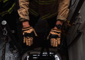 USS Ronald Reagan Calls a Drill for Emergency Rescue, Naval Firefighters Respond