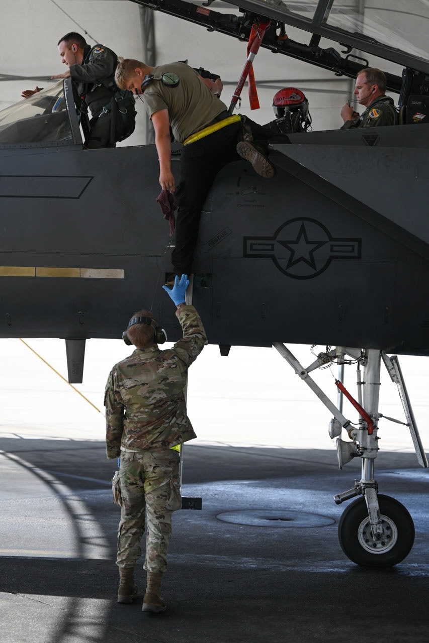 No Maintenance, No Airpower