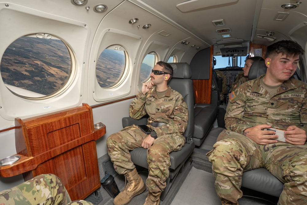 High-Performing Oregon Guard Soldiers Attend Lt. Dan Band Concert