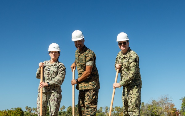 Groundbreaking Ceremony for Ambulatory Care Center Construction