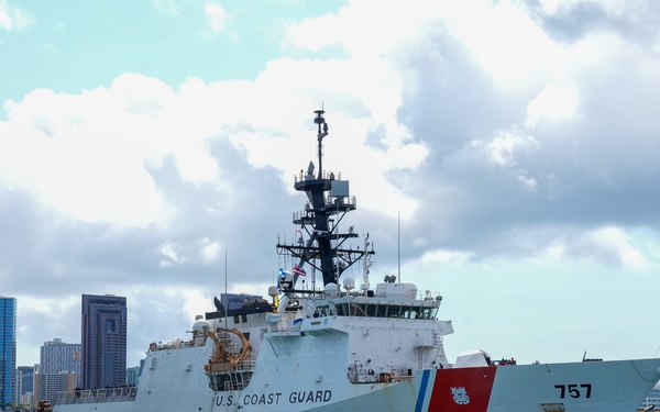 Coast Guard Cutter Midgett returns to Hawaii following 79-day counterdrug patrol, $156M worth of cocaine seized