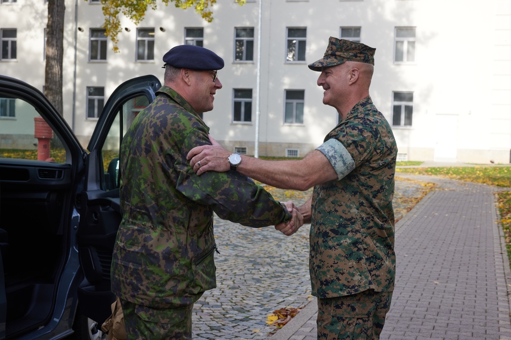 Finnish Navy Commander Visits MARFOREUR/AF