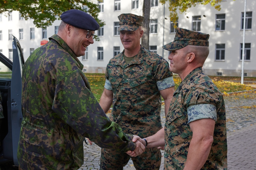 Finnish Navy Commander Visits MARFOREUR/AF
