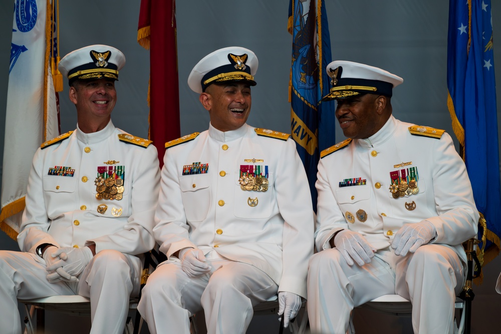 U.S. Coast Guard Heartland District holds change of command ceremony