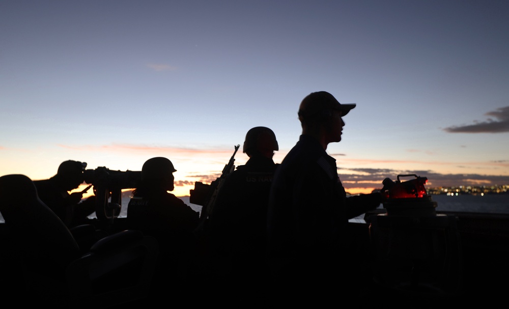 USS Roosevelt (DDG 80) Arrives in Naples, Italy