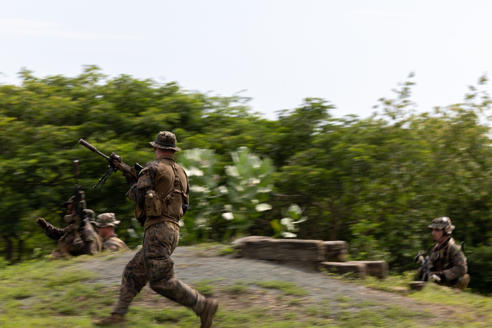 22nd MEU(SOC) | BLT 3/6 Scouts Train Breakout Maneuvers in Puerto Rico