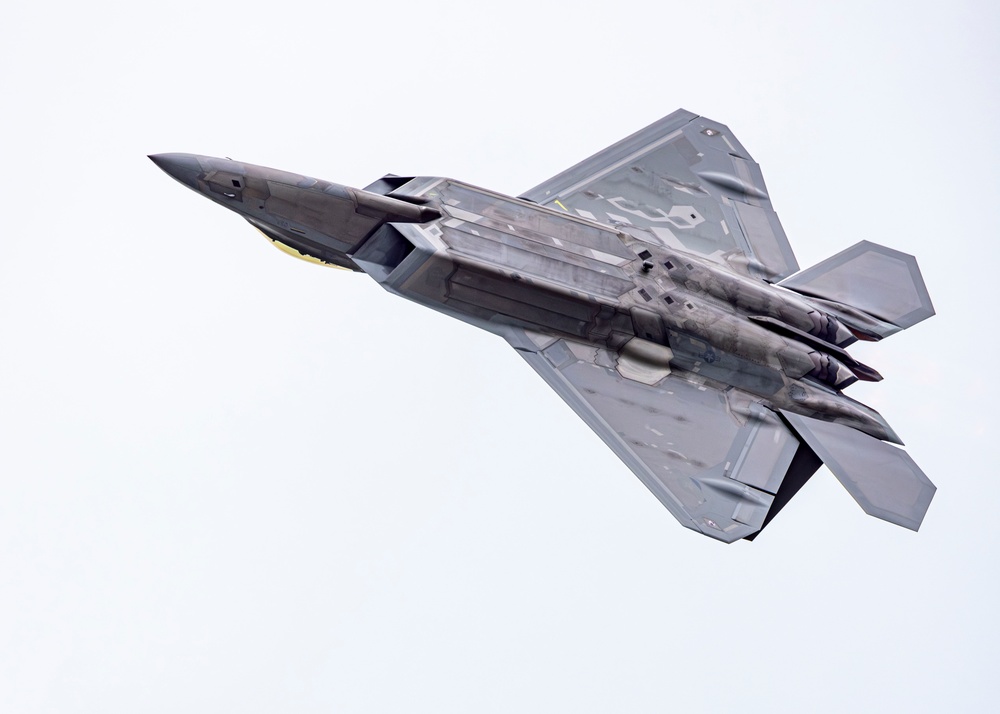 U.S. Air Force F-22 Raptor Demo Team Showcases Air Superiority at New York Air Show
