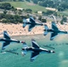 Thunderbirds perform at Chicago Air and Water Show