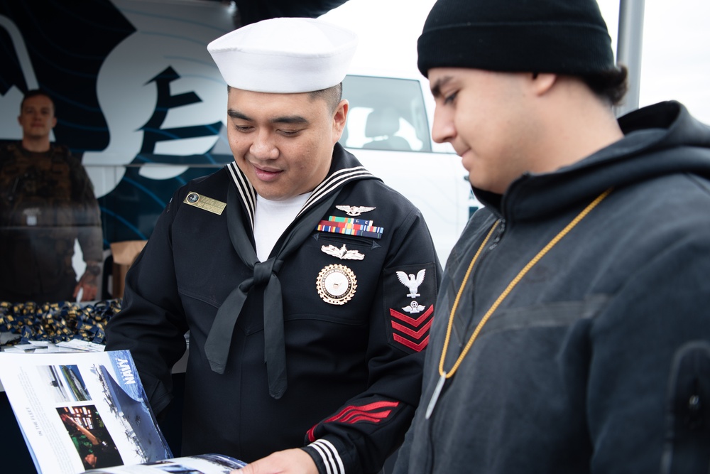 Strike Group at High School – SFFW 2025