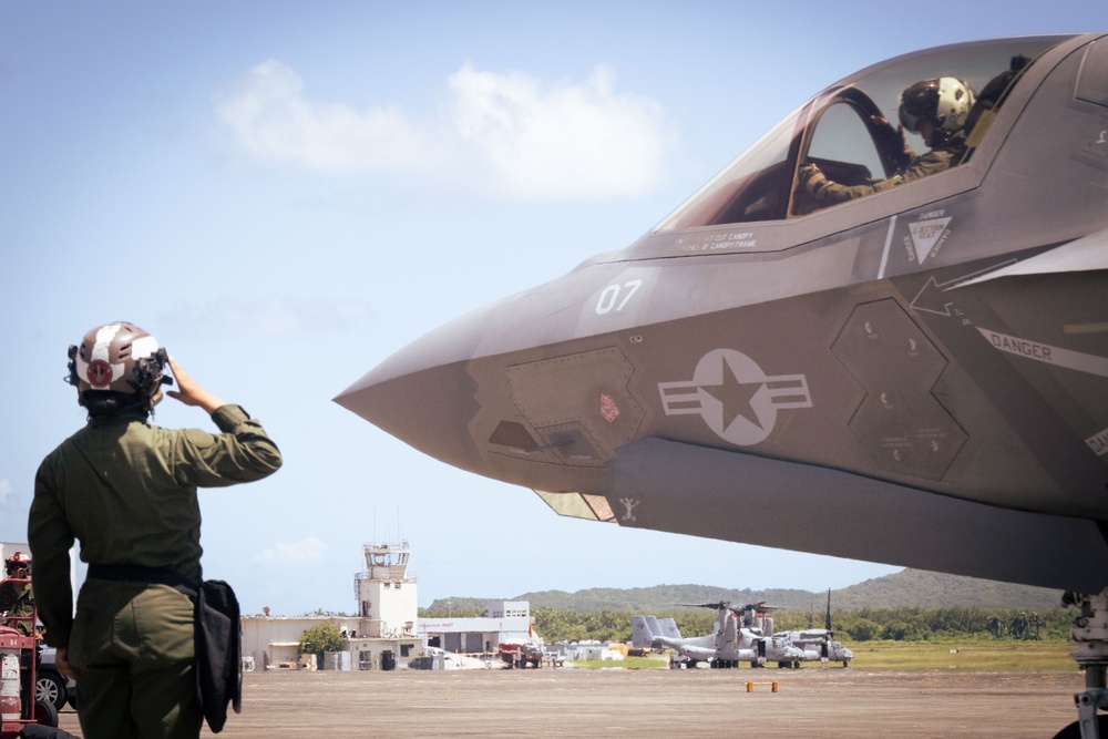 VMFA-225 conducts flight operations in Puerto Rico