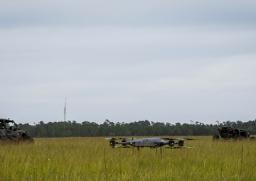 2nd MLG Commanding General attends UGV Demo