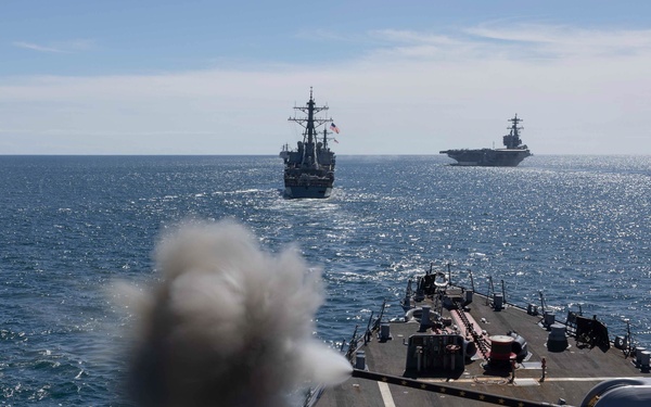 USS Cole participates in the Titans of the Sea Presidential Review celebrating the Navy’s 250th birthday.