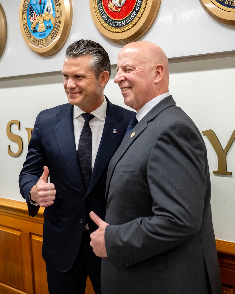 SW Hegseth meets with members of the U.S. House Armed Service Committee