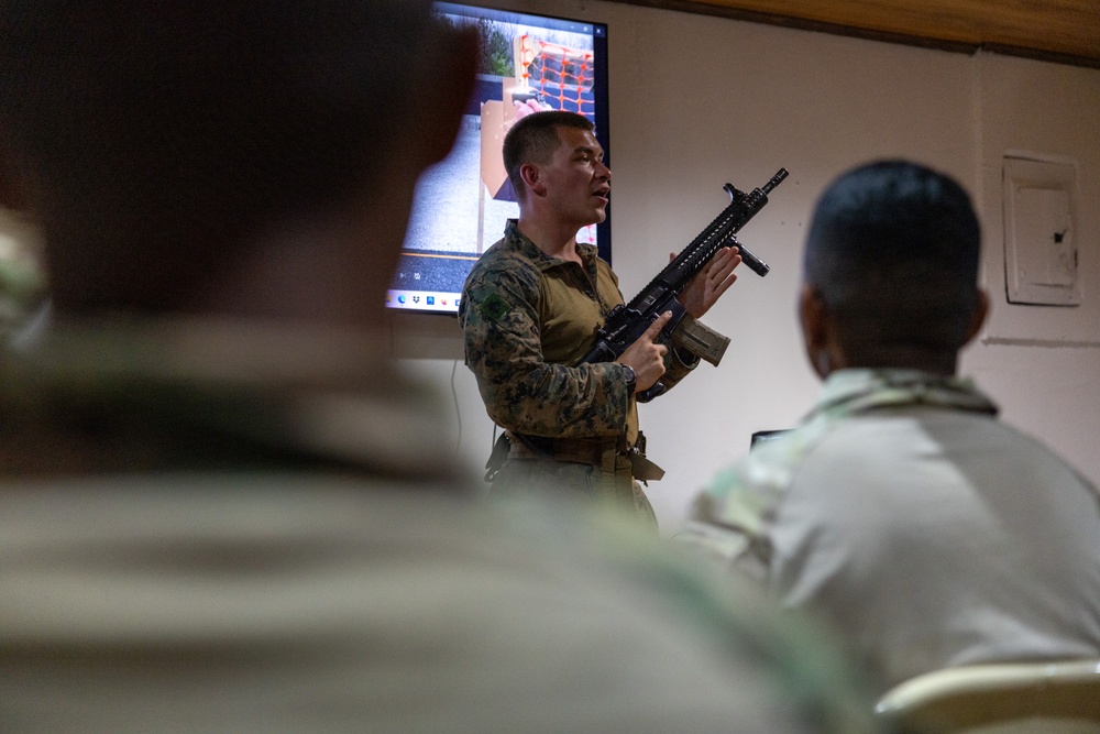 Marines and Panamanian Aeronaval Practice Weapons Handling